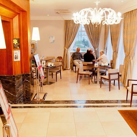 Riviera Hotel Weymouth Bagian luar foto