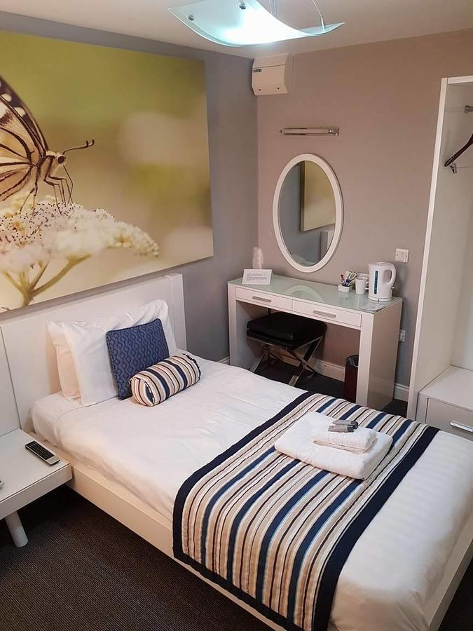 Riviera Hotel Weymouth Bagian luar foto