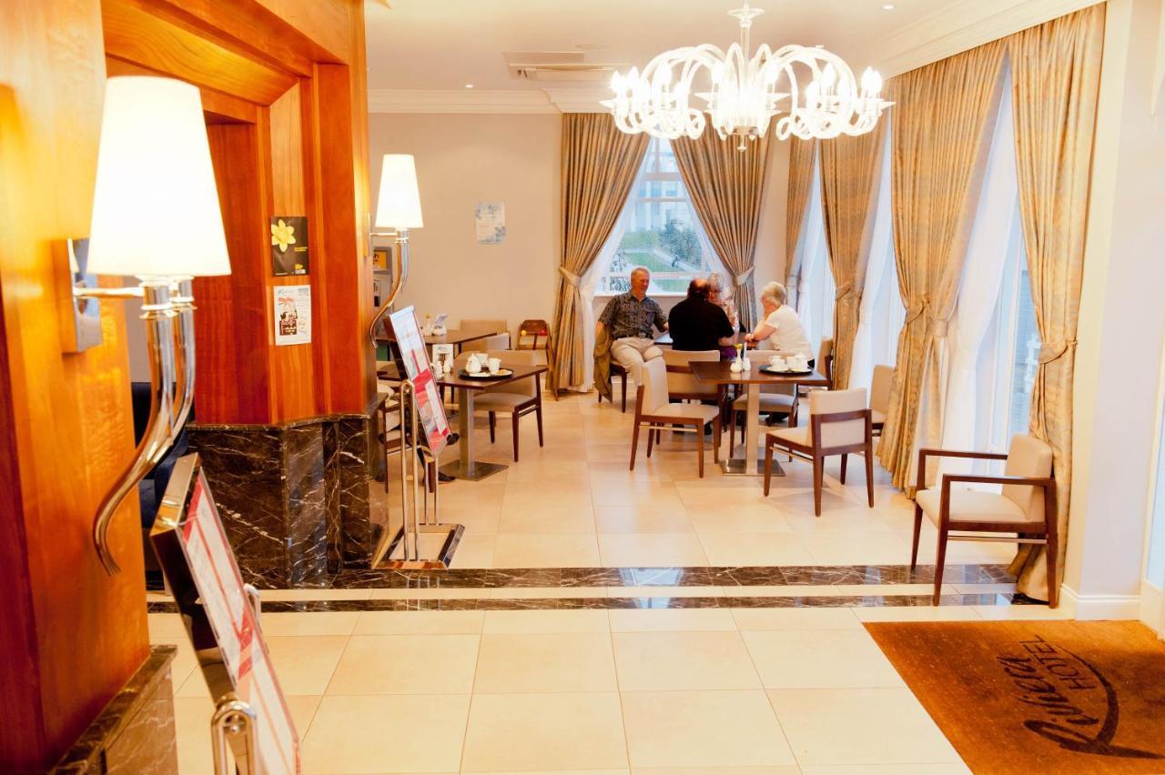 Riviera Hotel Weymouth Bagian luar foto